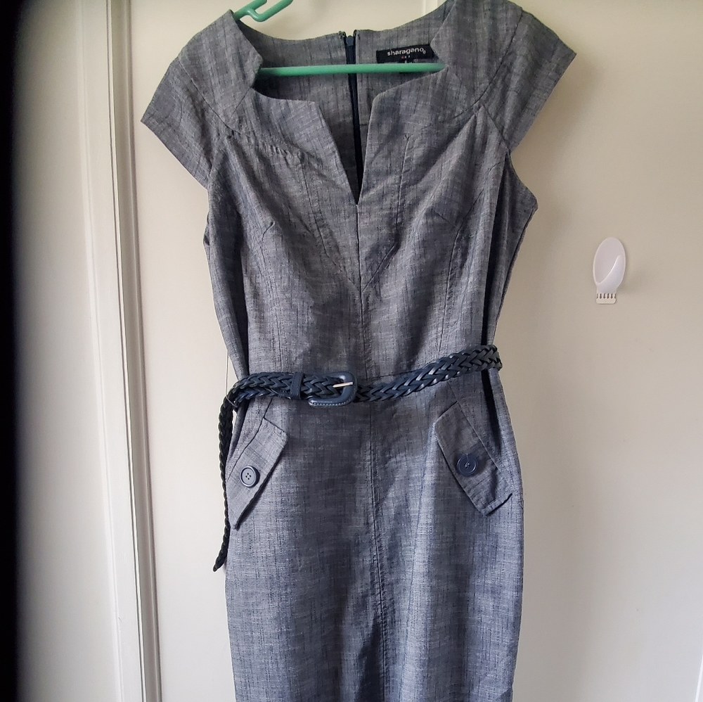 Short sleeve belted dress